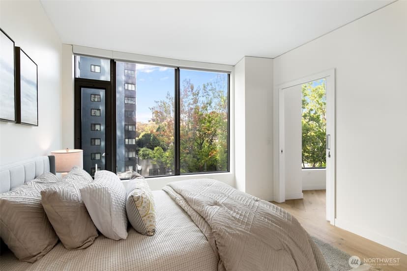 Property photo for 2510 6th Avenue #408, Seattle photo 14