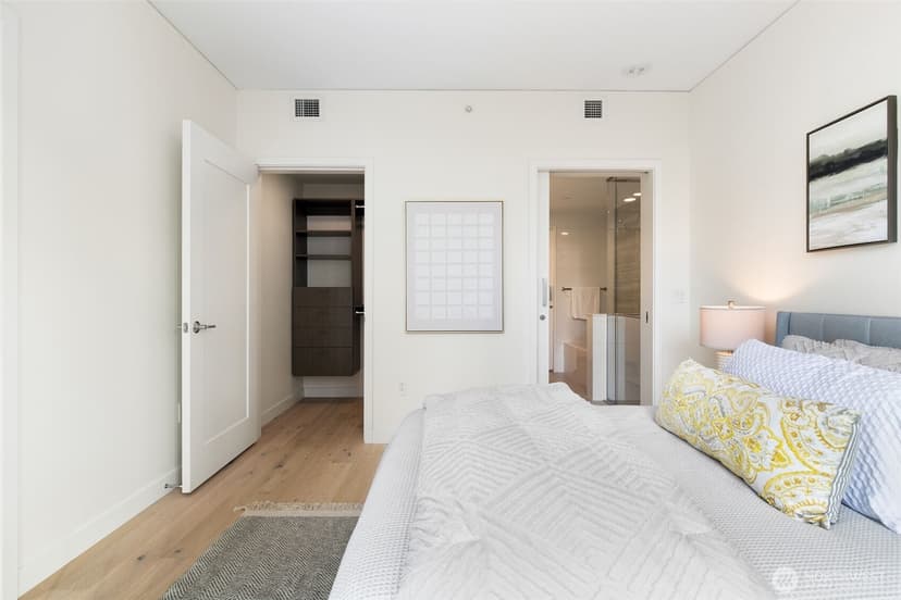 Property photo for 2510 6th Avenue #408, Seattle photo 15