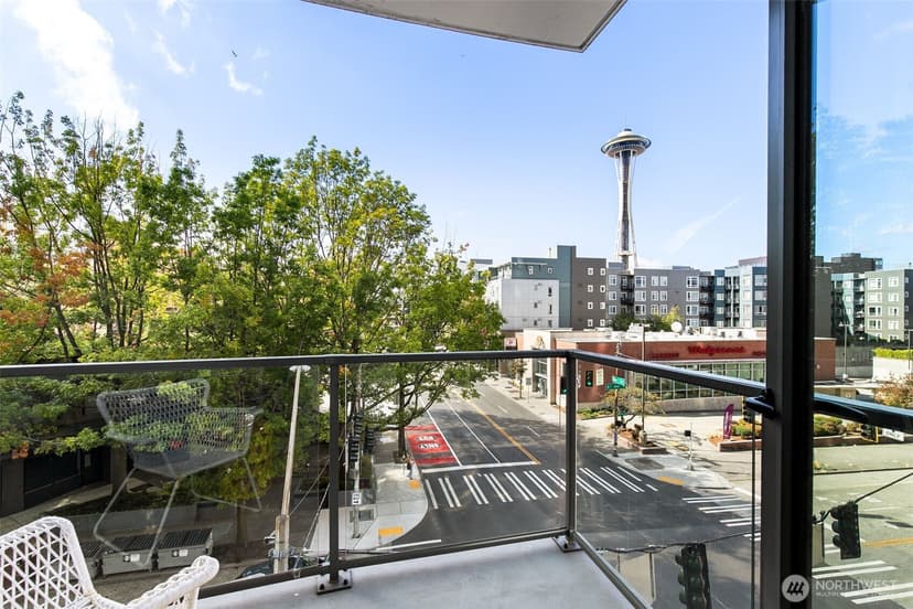 Property photo for 2510 6th Avenue #408, Seattle photo 8