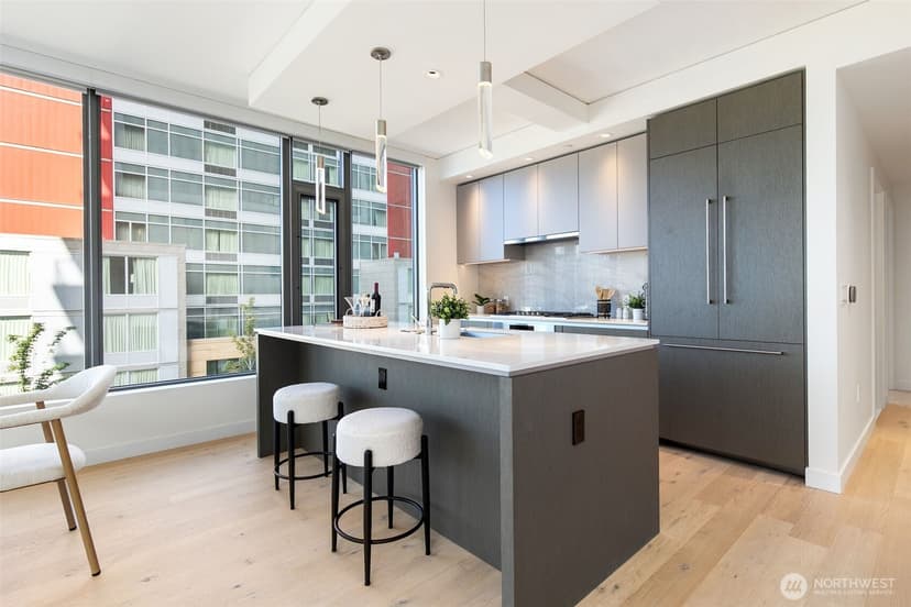 Property photo for 2510 6th Avenue #408, Seattle photo 9