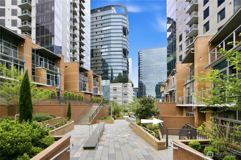 Property photo for 10620 NE 9th Place #TH-6, Bellevue photo 2