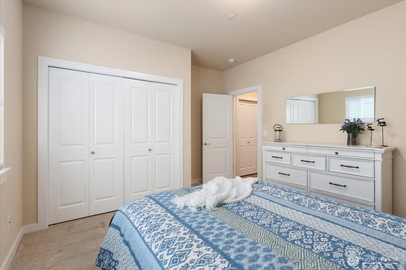 Property photo for 15380 SE 160th Place, Renton photo 11