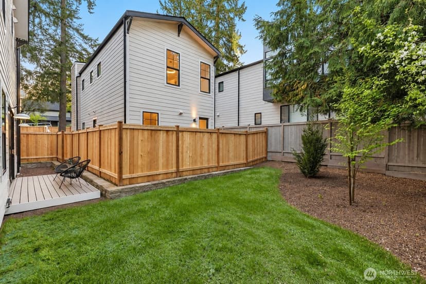 Property photo for 11610 NE 92nd Street, Kirkland photo 36