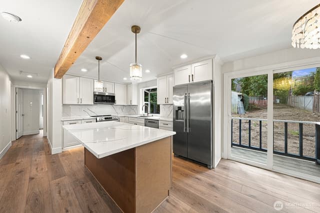Property photo for 2303 NE 95th st Street, Seattle photo 2
