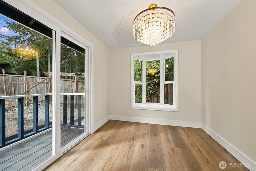 Property photo for 2303 NE 95th st Street, Seattle photo 5
