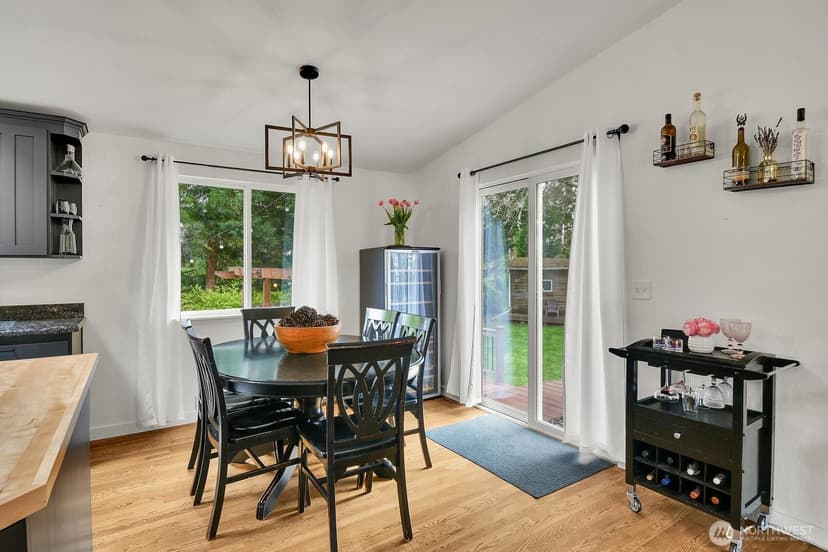 Property photo for 16226 2nd Place W, Lynnwood photo 11