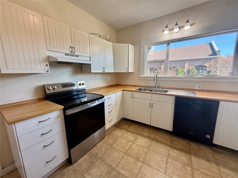 Property photo for 423 N 50th Street, Seattle photo 23