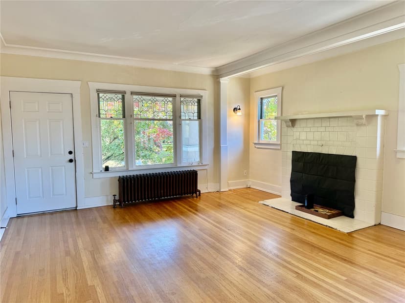 Property photo for 423 N 50th Street, Seattle photo 7