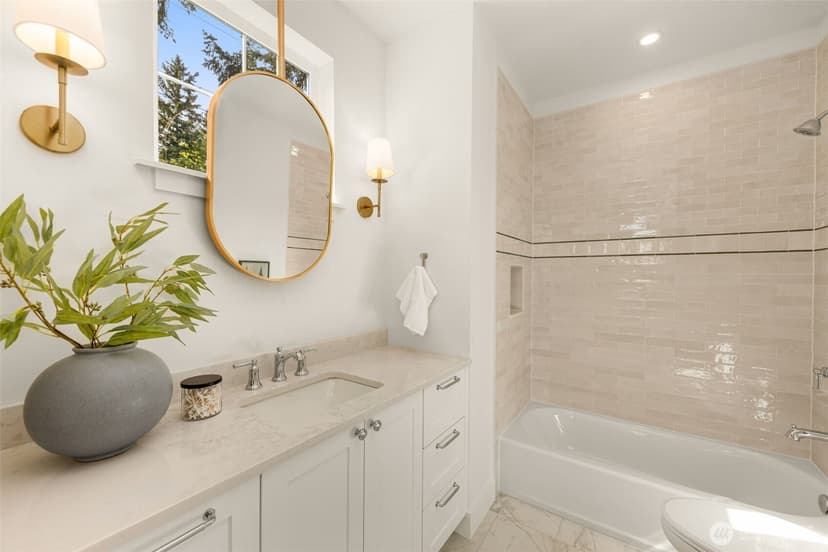 Property photo for 11608 NE 92nd Street, Kirkland photo 29