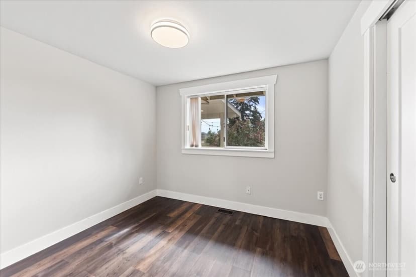 Property photo for 21329 108th Avenue SE, Kent photo 19