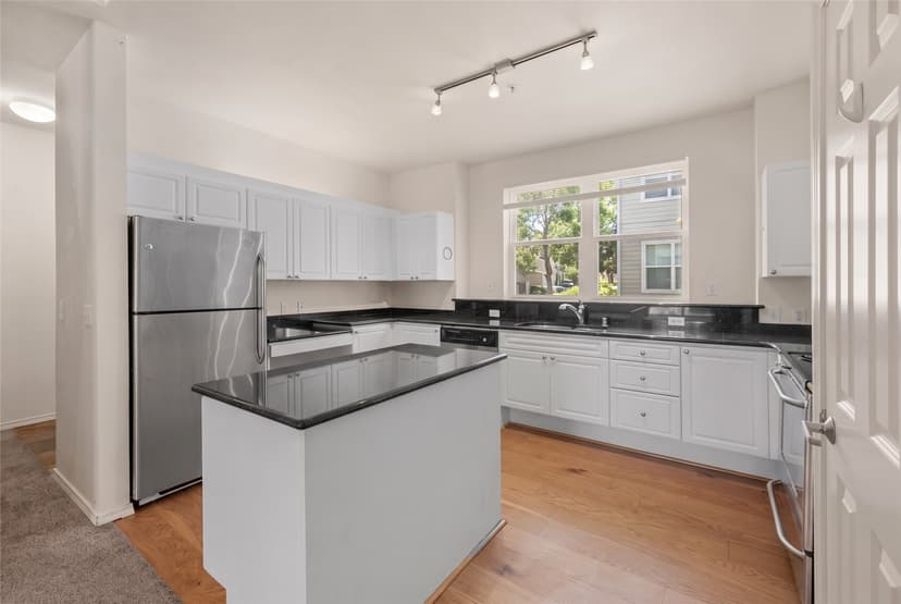 Property photo for 3116 164th Street SW #1502, Lynnwood photo 14
