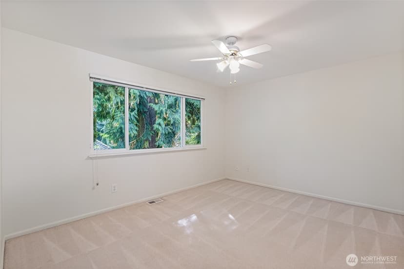 Property photo for 1728 164th Street SE, Mill Creek photo 30