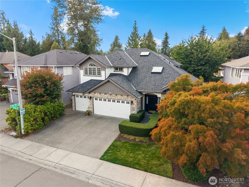 Property photo for 17308 31st Drive SE, Bothell photo 3