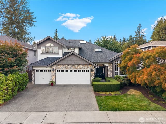 Property photo for 17308 31st Drive SE, Bothell photo 2