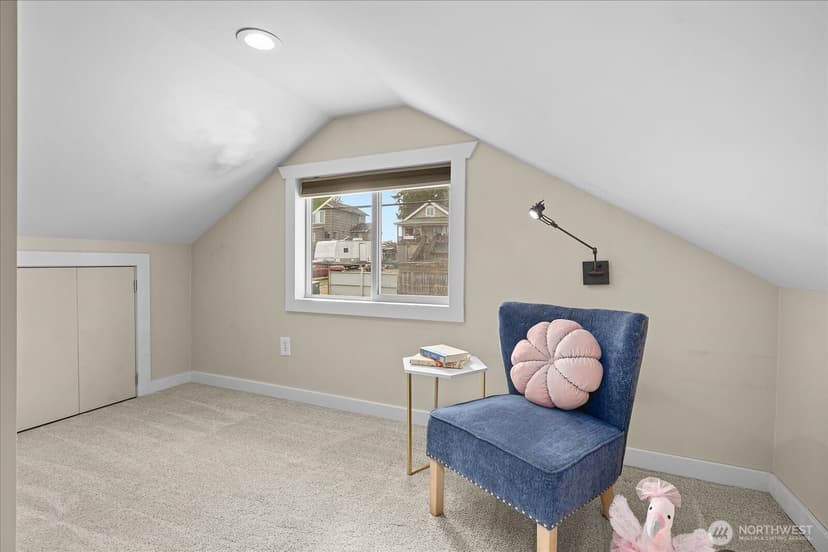 Property photo for 916 E Marine View Drive, Everett photo 22