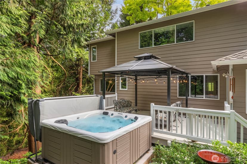 Property photo for 10405 NE 151st Place, Bothell photo 18