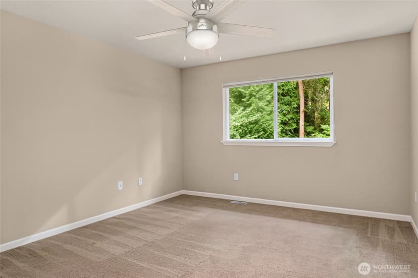 Property photo for 10405 NE 151st Place, Bothell photo 28