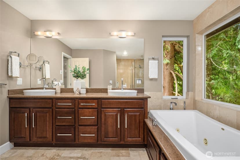 Property photo for 10405 NE 151st Place, Bothell photo 22