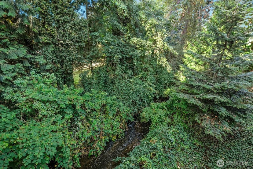 Property photo for 9901 NE 124th Street #504, Kirkland photo 19