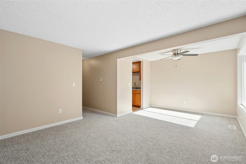 Property photo for 9901 NE 124th Street #504, Kirkland photo 7