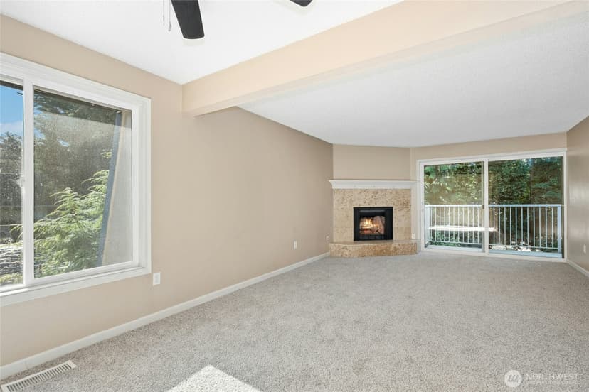 Property photo for 9901 NE 124th Street #504, Kirkland photo 5