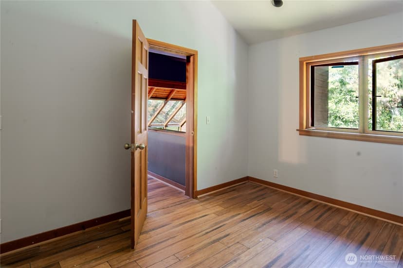 Property photo for 29601 131 Avenue SW, Vashon photo 15