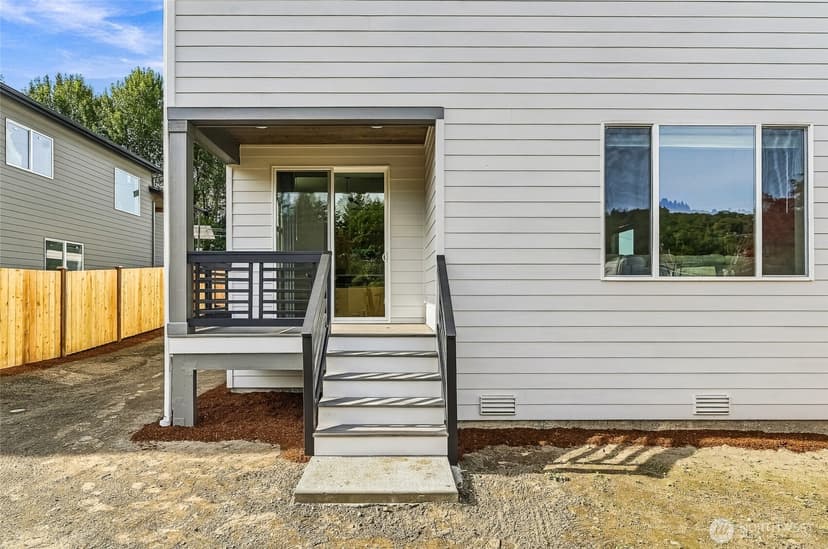 Property photo for 12532 50th Place S, Tukwila photo 37