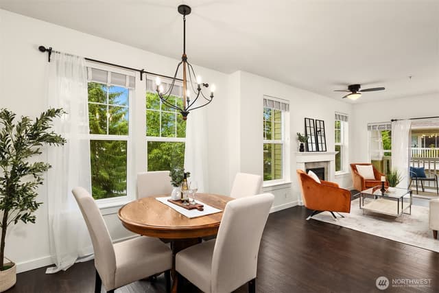 Property photo for 7709 Fairway Avenue SE #203, Snoqualmie photo 5