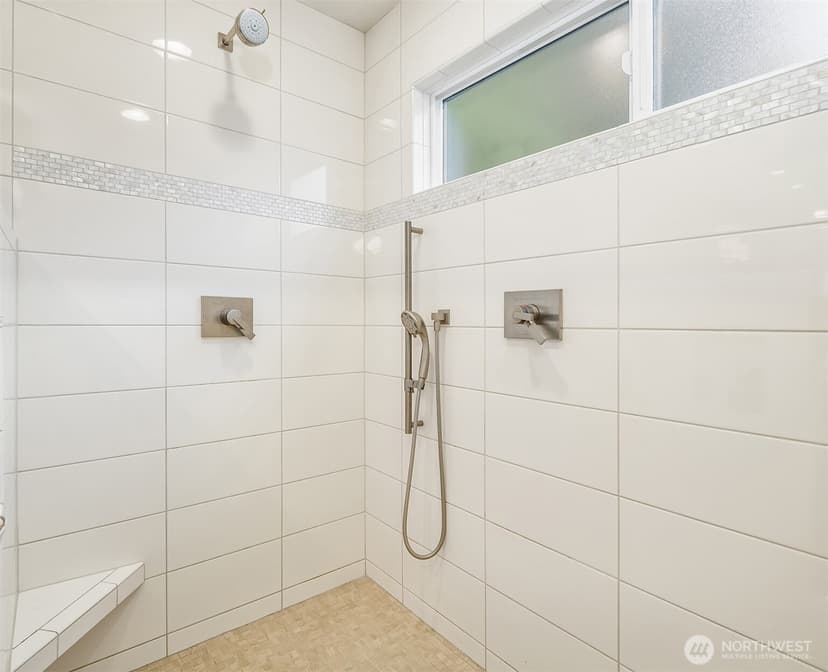 Property photo for 1796 Bellevue Way NE #11, Bellevue photo 24