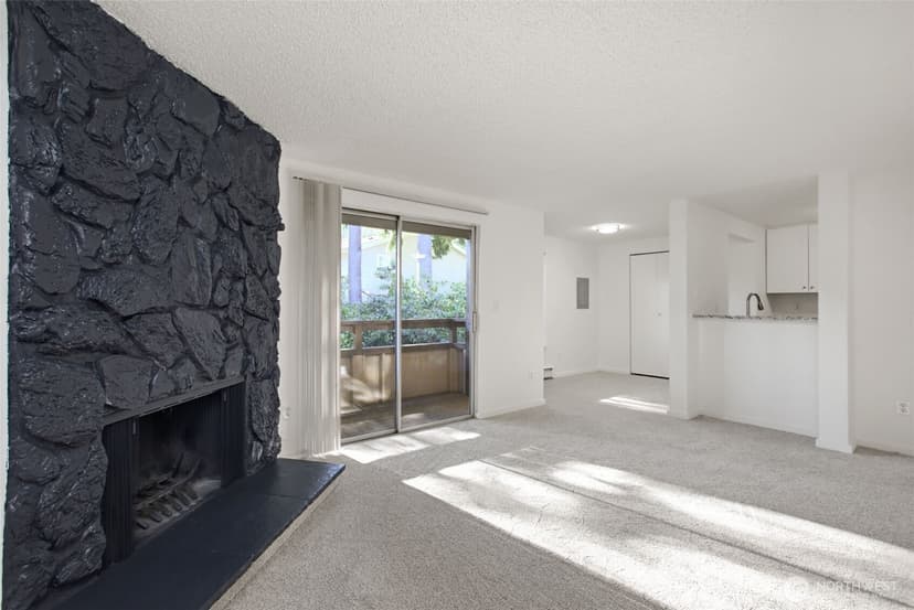 Property photo for 4705 176th Street SW #B6, Lynnwood photo 17