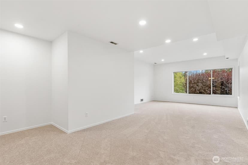 Property photo for 17105 76th Avenue W, Edmonds photo 29