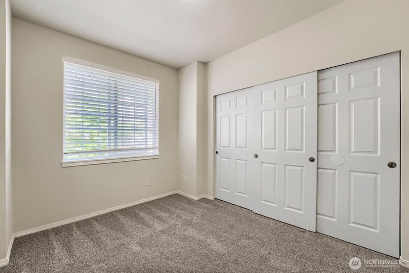 Property photo for 1800 NE 40th Street #F3, Renton photo 15