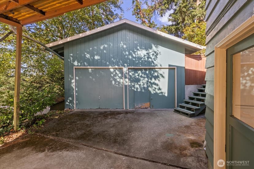 Property photo for 22303 59th Place W, Mountlake Terrace photo 2