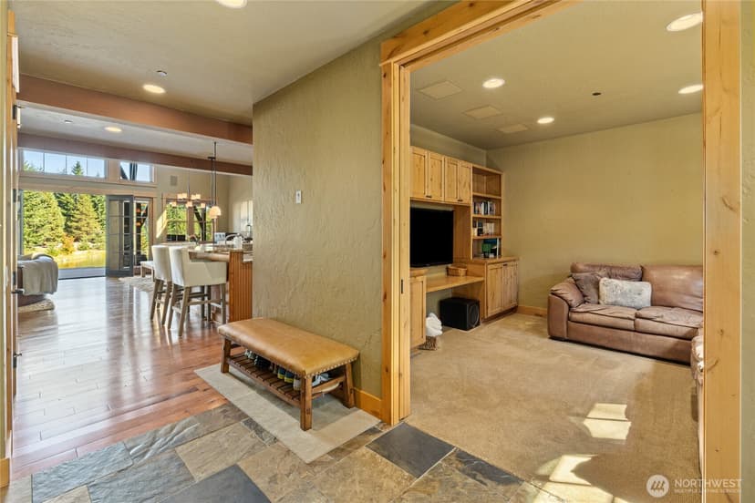 Property photo for 70 Saddle Ridge Loop, Cle Elum photo 6