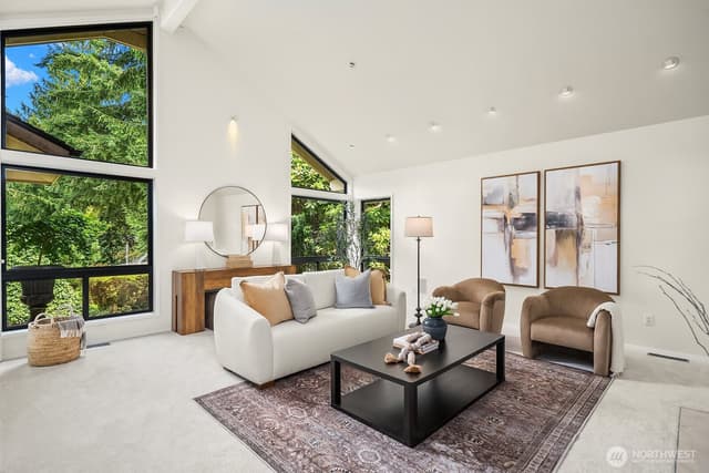 Property photo for 2725 Sahalee Drive W, Sammamish photo 5