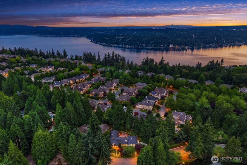 Property photo for 2725 Sahalee Drive W, Sammamish photo 37