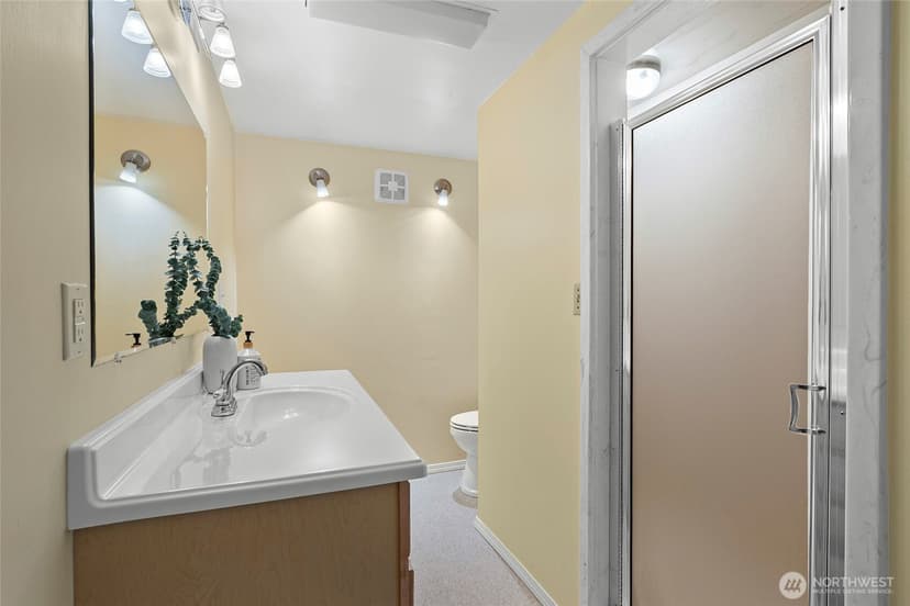 Property photo for 14508 SE 50th Street, Bellevue photo 35