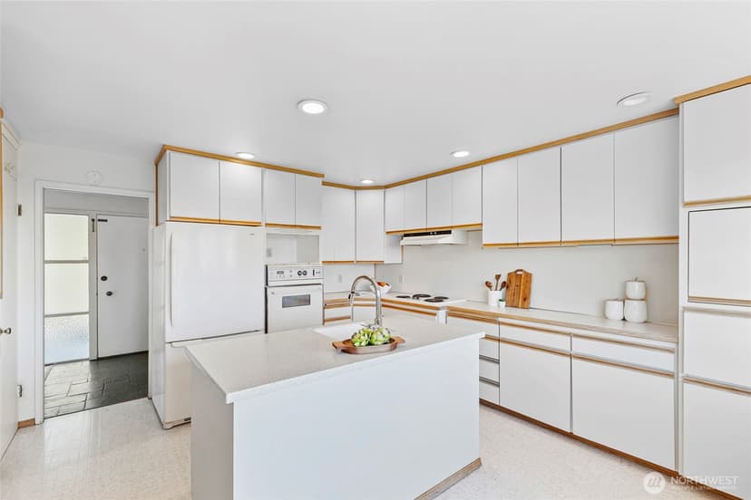 Property photo for 14508 SE 50th Street, Bellevue photo 20