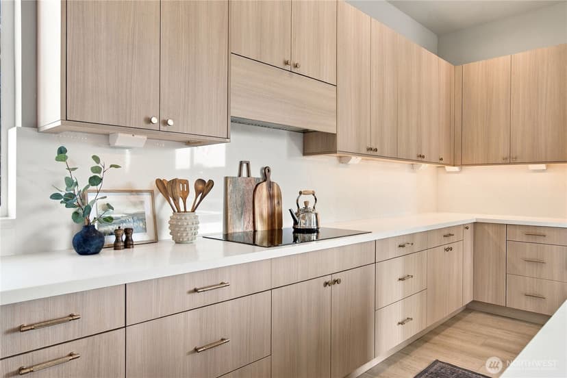 Property photo for 542 N 104th Street, Seattle photo 19