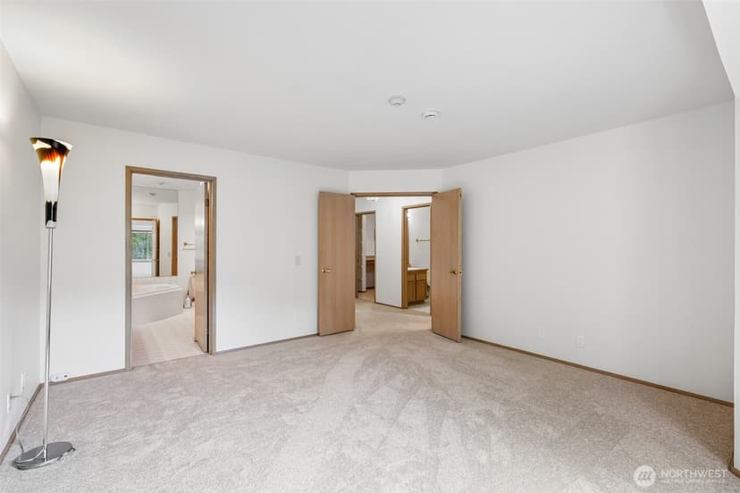 Property photo for 15617 NE 70th Court #D109, Redmond photo 17