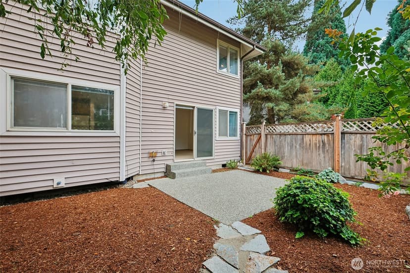 Property photo for 15617 NE 70th Court #D109, Redmond photo 25