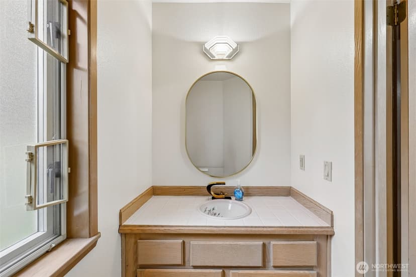 Property photo for 15617 NE 70th Court #D109, Redmond photo 12