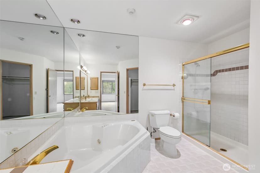 Property photo for 15617 NE 70th Court #D109, Redmond photo 19