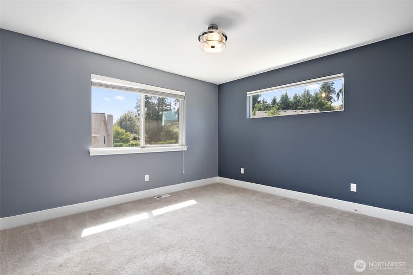 Property photo for 4913 NE 1st Street, Renton photo 23