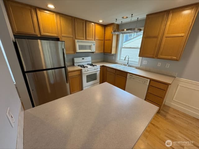 Property photo for 1413 NW 60th Street #A, Seattle photo 3