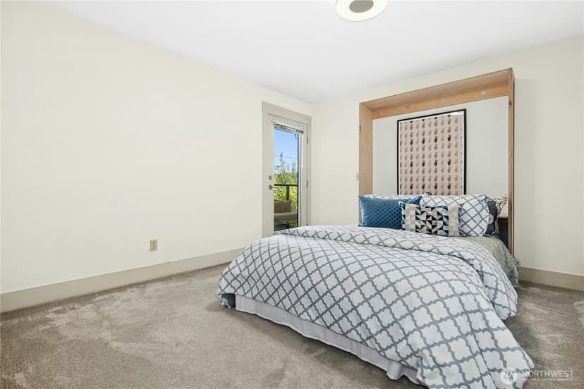 Property photo for 120 NW 39th Street #208, Seattle photo 11