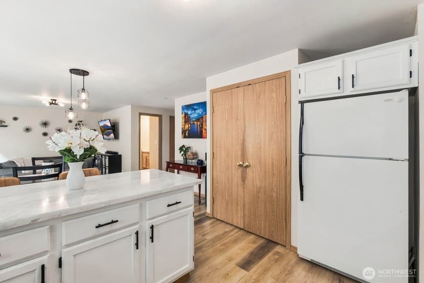 Property photo for 23425 62nd Avenue S #C102, Kent photo 11