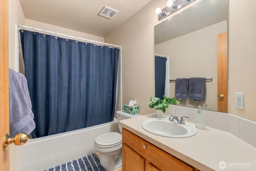 Property photo for 23425 62nd Avenue S #C102, Kent photo 31