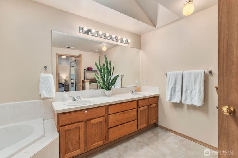 Property photo for 23425 62nd Avenue S #C102, Kent photo 12
