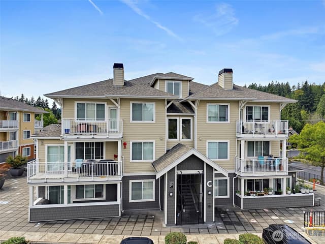 Property photo for 537 225th Lane NE #C102, Sammamish